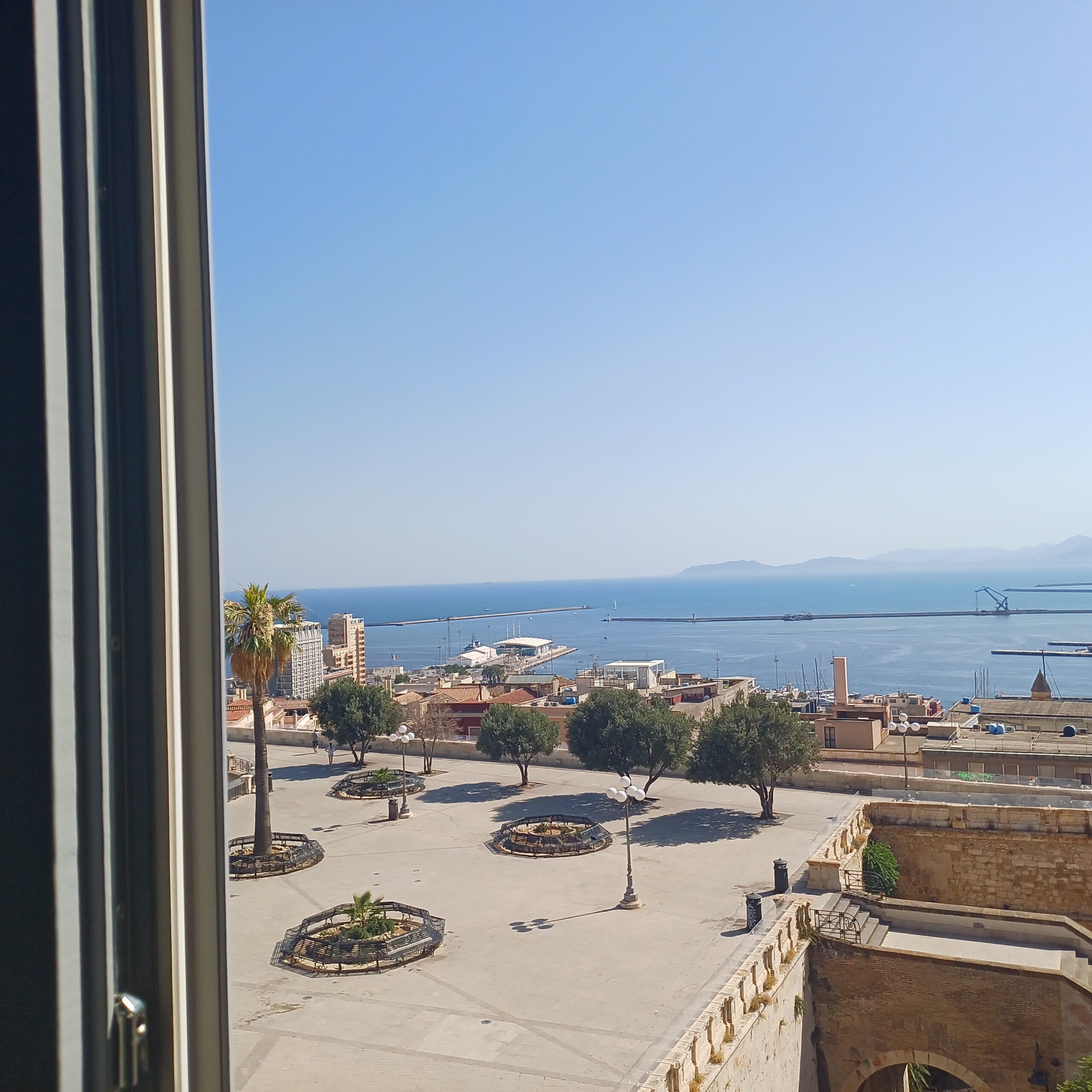 lo studio del conte - saint amand guest house cagliari